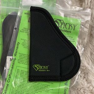 NWT Sticky holster m